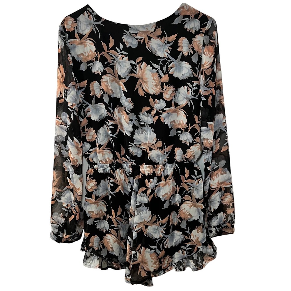 Women's ASTR Floral Deep V Romper Size M - Picture 2 of 5